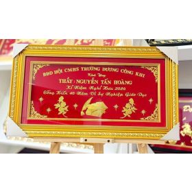 Khánh Vàng Tặng Thầy Giáo Nghỉ Hưu KVYC00051